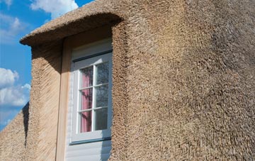 Collamoor Head thatch roof disadvantages